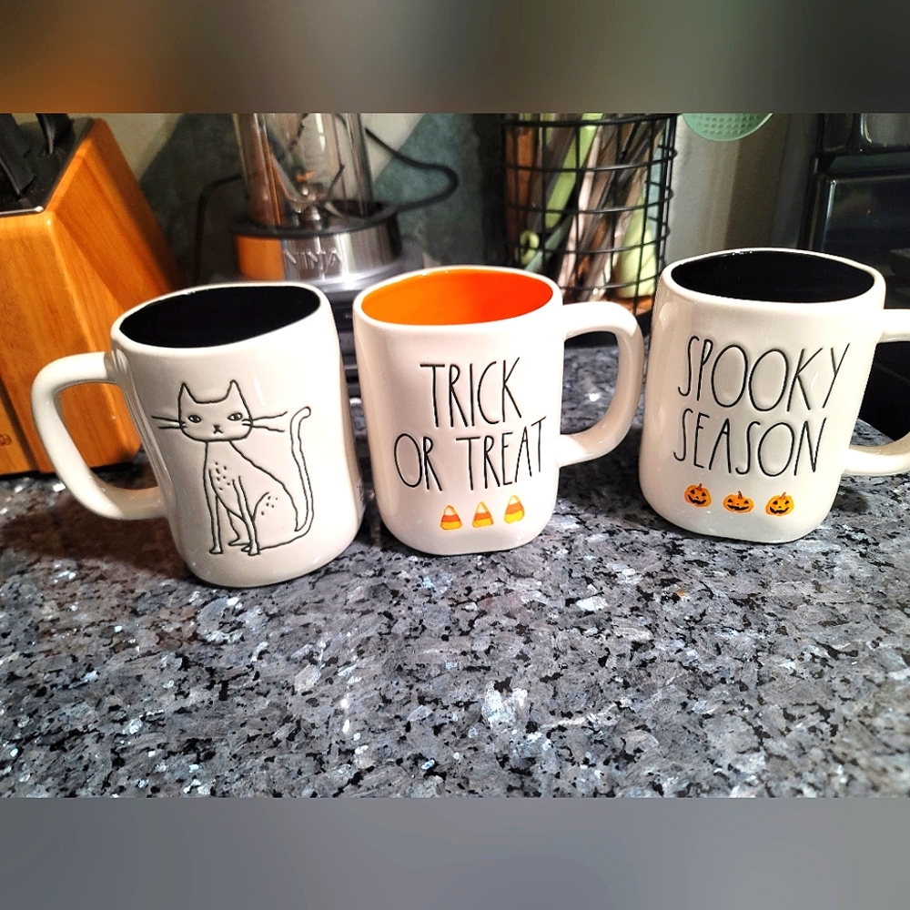 Rae Dunn 3 set of mugs halloween